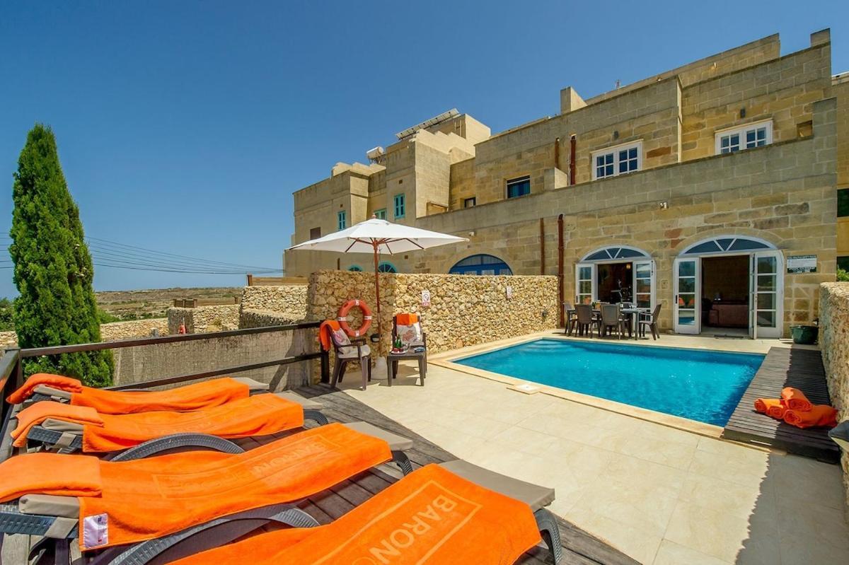 Hanini Holiday Home Qala Екстер'єр фото