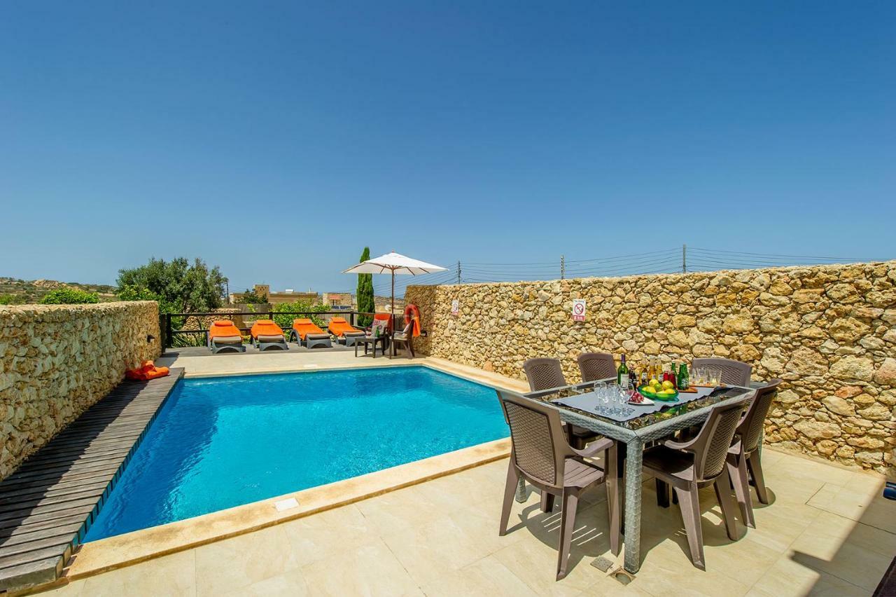 Hanini Holiday Home Qala Екстер'єр фото